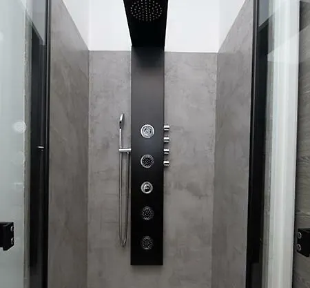 Bed & Breakfast Mise En Scene 4*