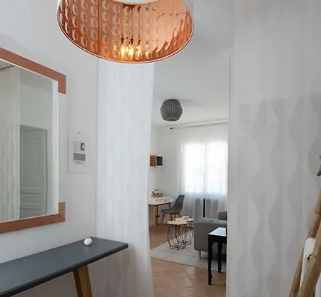 Mise En Scene Bed & Breakfast Aumelas